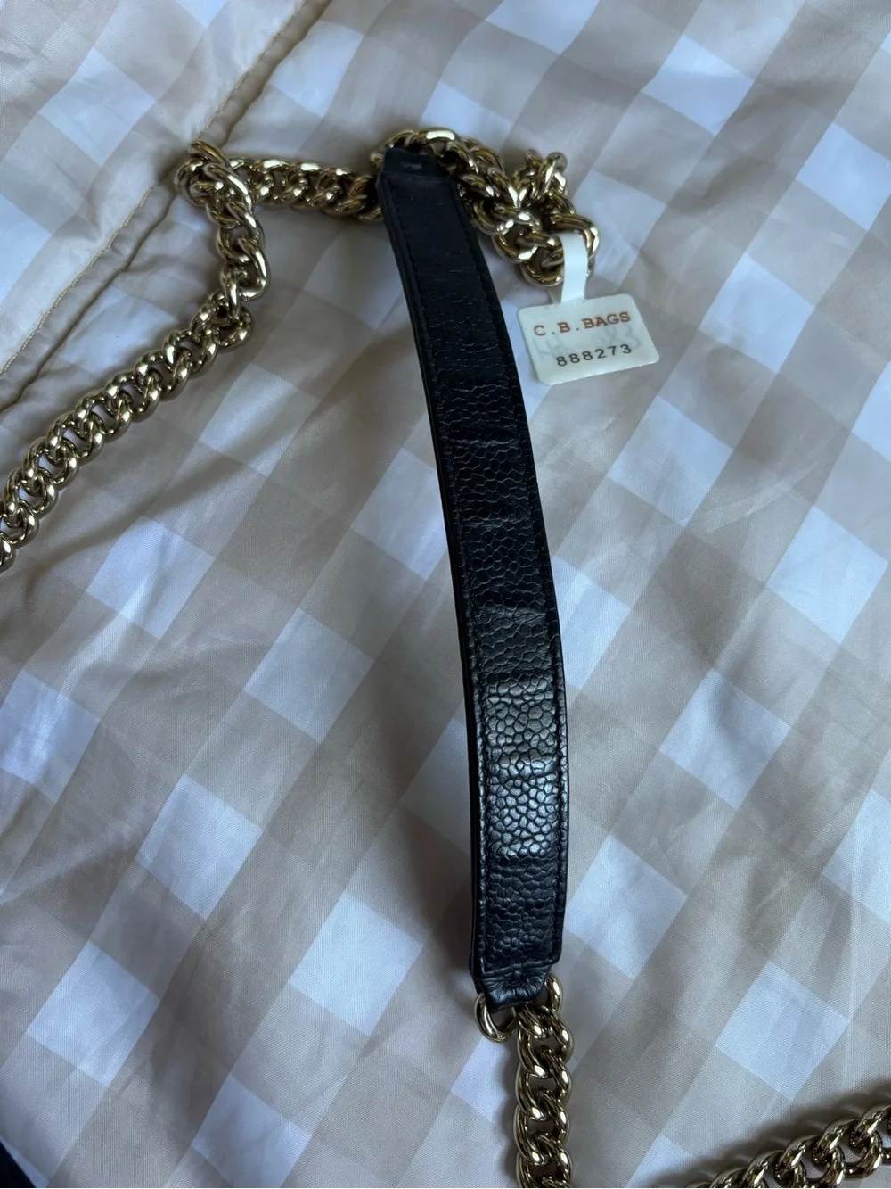 CHANEL wallet chain